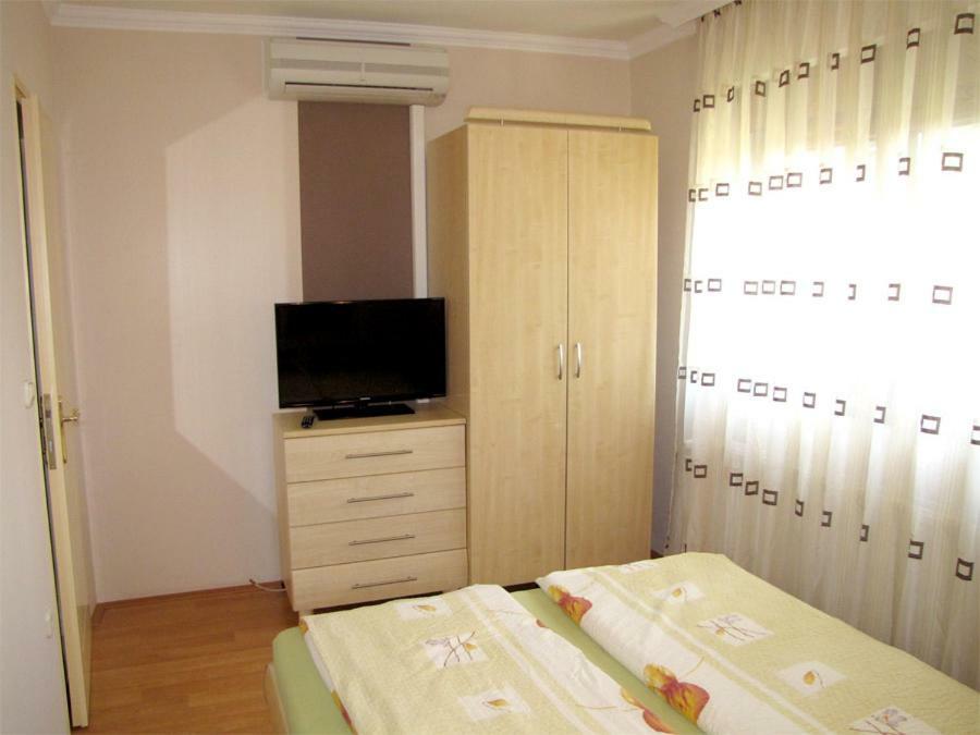 Szegfu Apartman Vila Hajdúszoboszló Exterior foto